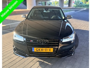 Audi A8 4.0 TFSI S8 q. PL+