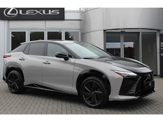 Lexus RZ 550e DIRECT 4 F SPORT 77 kWh SNEL LEVERBAAR YOKE-STUUR STEER-BY-WIRE PANO MARK-LEVINSON STOELVENT
