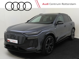 Audi Q6 e-tron S edition quattro 100 kWh | Panoramadak | Sportstoelen leder Plus | Luchtvering | Warmtepomp | Bang & Olufsen | Head-up Display | 360 camera | LED matrix verlichting |