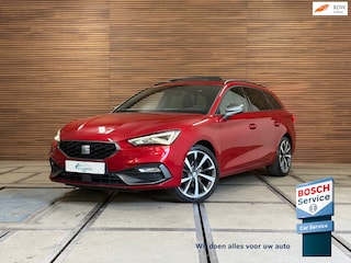 Seat Leon Sportstourer 1.5 eTSI FR Business Intense | Pano | Matrix LED | Trekhaak | ACC | Camera