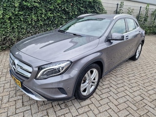 Mercedes-Benz GLA 180 Urban