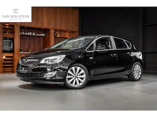 Opel Astra 1.4 Cosmo Half leder | Cruise Control