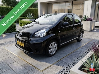 Toyota Aygo 1.0 VVT-i Now Top 5 editie