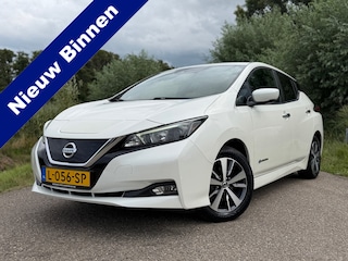 Nissan Leaf Acenta 40 kWh / Adaptive Cruise Control / Navigatie Full map / Camera / LM velgen / Led Verlichting