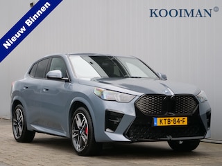BMW iX2 eDrive20 67 kWh M Sport Edition 204 Pk Automaat Navi / DAB / Apple Carplay / Camera's / M-pakket