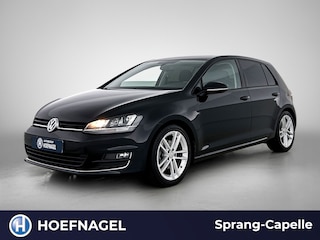 Volkswagen Golf 1.4 TSI Highline | Stoelverwarming | Parkeersensoren | Bluetooth | Climate Control