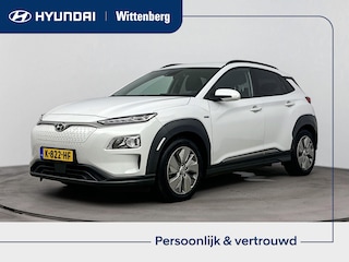 Hyundai Kona EV FASHION 64 kWh | PDC | 3 FASE | WARMTEPOMP | CAMERA | CLIMA | CRUISE ADAPT. | NAVI | PRIVACY GLASS | DAKRAILING | APPLE CAR PLAY & ADROID AUTO | DODEHOEKSPIEGELS |