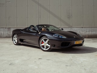 Ferrari 360 3.6 V8 Spider 400PK (2001) | 73.529 km | Handbak | Nero Daytona | Cuoio | TubiStyle