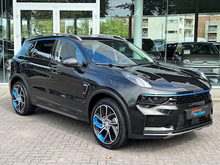 Lynk & Co 01 1.5TD 261pk PHEV 7DCTH|360gr Camera|Schuifdak|Rijklaarprijs incl. garantie