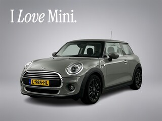 Mini Cooper 3-Drs 1.5 Essential Facelift Digital Cockpit/Carplay/Navi/Keyless entry/Park.sens