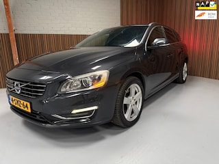 Volvo V60 2.4 D6 AWD Plug-In Hybrid Summum. Vol opties, Rijdt goed!