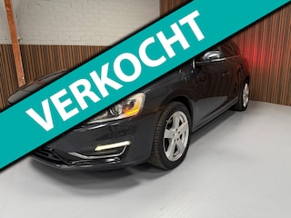 Volvo V60 2.4 D6 AWD Plug-In Hybrid Summum. Vol opties, Rijdt goed!
