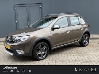 Dacia Sandero 0.9 TCe SL Stepway / Automaat / Navigatie / Camera / Airco / Cruise Control / NAP / DAB / Weinig Kilometers!
