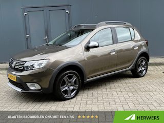 Dacia Sandero 0.9 TCe SL Stepway / Automaat / Navigatie / Camera / Airco / Cruise Control / NAP / DAB / Weinig Kilometers!