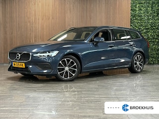 Volvo V60 B3 Momentum Advantage | Trekhaak | Lederen bekleding | Stoel en Stuurwielverwarming | Parkeercamera | Parkeersensoren voor+achter | 17 Inch | Cruise Control | Climate Control L+R | Elektrisch verstelbare lendesteun | DAB Radio | Regensensor | Apple Carplay/Android Auto | Volvo On Call met mobiele App functie | Denim Blue Metallic