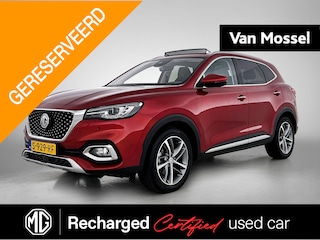 MG EHS 1.5 TGDI PHEV Aut. Luxury | 1e-Eig. | Panoramadak | Trekhaak | Navi | Stoelverwarming | Led Koplampen | CarPlay | 360 Camera |