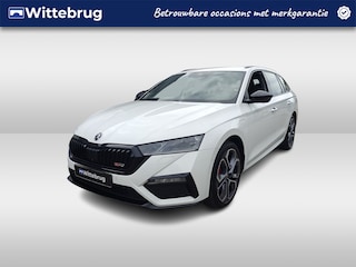 Skoda Octavia Combi 1.4 TSI RS iV PHEV Business / LEDER / Elektr. wegklapbare Trekhaak / PANODAK / 360"CAMERA / NAVI / APP.Connect / Elektr. verstelbare stoelen