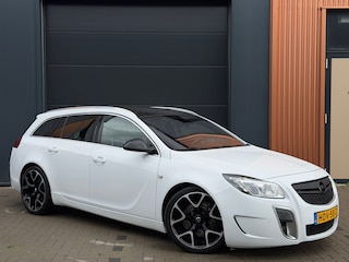 Opel Insignia Sports Tourer 2.8 T OPC 4x4|Smetteloze Staat!|Recaro|Stoelverwarming|Infinity|Navi|Climate Control|Bluetooth|