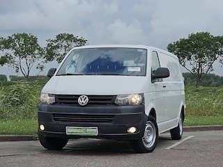 Volkswagen Transporter 2.0 TDI L2 140Pk