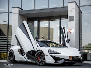 McLaren 570S 3.8 V8 / Akrapovic / Novitec / Org. NL / Carbon