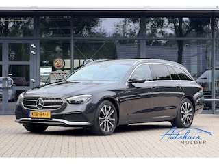 Mercedes-Benz Estate 300 e Business Solution Luxury| Panoramadak | Burmester | 360° Camera | Trekhaak | Leder