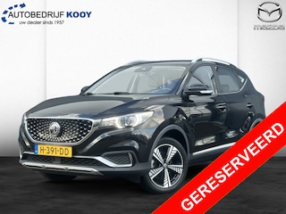 MG ZS EV Luxury 45 kWh / Leer / Carplay / Camera