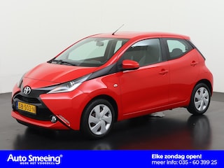 Toyota Aygo 1.0 VVT-i x-play Automaat | Camera | Apple/Android Carplay | Zondag Open!