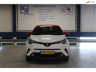 Toyota C-HR 1.2 Energy / BTW / NAVI / STOELVERWARMING / DEALER ONDERHOUDEN !