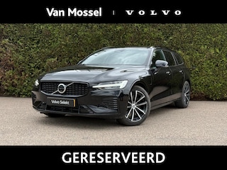 Volvo V60 2.0 T8 Plug-in hybrid AWD Plus Dark | Panoramadak | 360 camera | Stoel/Stuur Verwarming | Harman/Kardon