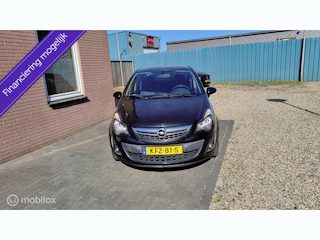 Opel Corsa 1.4-16V Cosmo 5drs , airco , sportvelgen