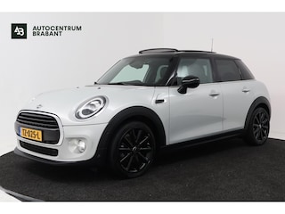 Mini Cooper 5-Deurs 1.5 Chili (PANORAMADAK, STOELVERWARMING, H/K AUDIO, DEALER ONDERHOUDEN)