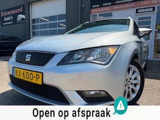 Seat Leon ST 1.0 EcoTSI Style Connect van 2 de Eig met parkeersensoren en navigatie en App connect en airco