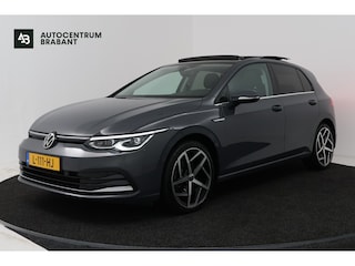 Volkswagen Golf 1.5 eTSI Style (PANORAMADAK, TREKHAAK, STOELVERWARMING CAMERA, CRUISE ADAPTIEF)