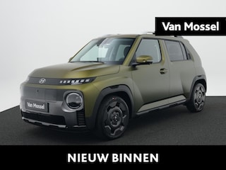 Hyundai Inster Cross Sky Plus 49 kWh | Warmtepomp | Stoelverwarming | Stuurverwarming | Dodehoekdetectie | Schuif/Kanteldak | 360 Camera