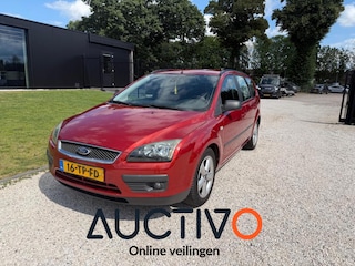 Ford Focus Wagon 1.6-16V Futura