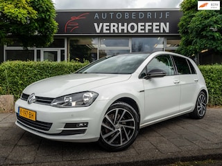 Volkswagen Golf 1.4 TSI ACT Business Edition R Connected | APPLE CARPLAY | STOELVERWARMING | CRUISE | NAVIGATIE | TREKHAAK