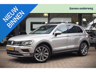 Volkswagen Tiguan 2.0 TSI 4Motion Highline |TREKHAAK|PANO|CARPLAY|