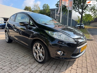 Ford Fiesta 1.6 16v TI-VCT Sport Individual, 173.000 km, onderhouden auto !! nette perfect rijdende auto, apk t/m : 20-06-2027