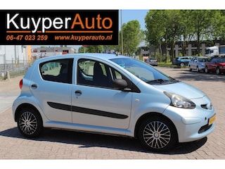 Toyota Aygo 1.0-12V nap 5 drs nw apk