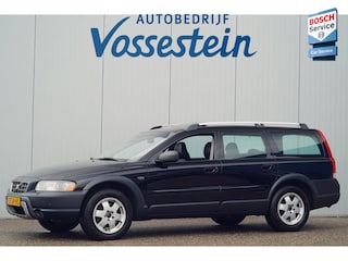 Volvo XC70 2.5 T Summum / NL-Auto / Dealeronderhouden / 2e Eig. / Afn. Trekhaak / Schuifdak / Leder