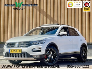 Volkswagen T-Roc 2.0 TSI 4Motion Sport | 191 PK! | Panoramadak | Adaptive Cruise Control | Rijmodus Regeling | Lane Assist | Dodehoeksensor | Navigatie | Stoelverwarming | LED |