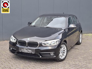 BMW 118i AUTOMAAT / LED / 12 MAANDEN GARANTIE