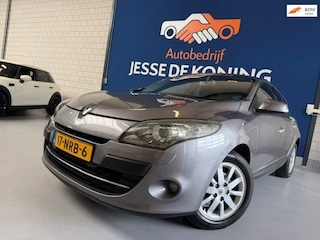 Renault Mégane 1.4 TCe Privilège / bj.2010 / 5 deurs/navigatie/leder/pdc/climate/sportvelgen/cruise / NAP 298817 km./ APK 07/2027.