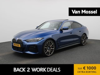 BMW 430i High Executive AUTOMAAT | SCHUIFKANTEL DAK | M PERFORMANCE PACK | M PAKKET | CAMERA | APPLE CARPLAY | NAVIGATIE | CARBON PAKKET | VIRTUEEL | PDC | STOELVERWARMING | LEDER | SPORSTOELEN | 12 MAANDEN BOVAG GARANTIE |