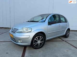 Citroën C3 1.4i Exclusive 5drs - clima - NAP - isofix - trekhaak - cruise control