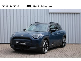 Mini Aceman E Classic S 42.5 kWh | Navigatie full map | Apple Carplay | Achteruitrijcamera | DAB+ Radio | Stoelverwarming | Stuurwiel verwarming | Standkachel |