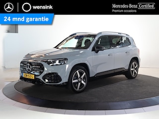 Mercedes-Benz GLB 250+ Business Solution AMG 85.5 kWh | Night | Premium plus | Burmester | Superscreen | Panoramadak | Memory stoelen | Multibeam LED | Sfeerverlichting |