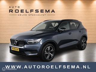Volvo XC40 1.5 T2 R-Design | Adaptive Cruise | Camera | Harman Kardon | Verwarmbaar stuurwiel & Voorstoelen | Privacy Glass