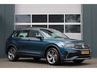Volkswagen Tiguan 1.4 TSI eHybrid R-Line Business+ DSG ACC/HeadUp/Virtual/Camera/Pano/StoelStuurverwarming/Keyless/PDC/LED/Carplay