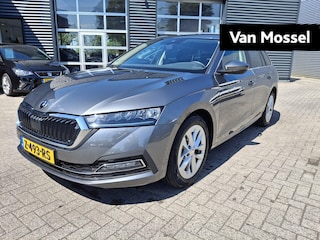 Skoda Octavia Combi 1.0 TSI Business Edition Plus 110 PK | LED Koplampen | Navigatie | Trekhaak | Climate Control | Adaptive Cruise Control | Travel pakket | Apple Carplay/Android Auto | Elektrische achterklep | Stoelverwarming | Privacy Glass | Parkeersensoren | Lichtmetalen velgen | PRIJS = NETTO RIJKLAAR! | Direct leverbaar! |